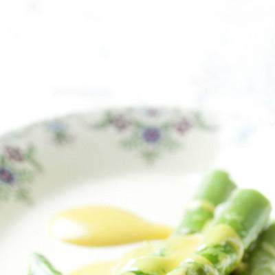 指甲有豎紋是怎麼回事