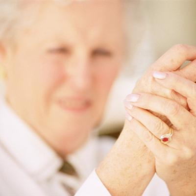 股骨頭置換費用要多少