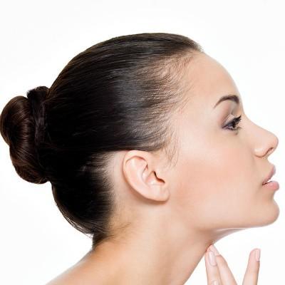 嘴唇向上翹怎麼辦