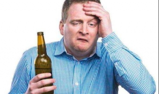 頭疼怎麼辦 酒後頭疼喝什麼可以緩解