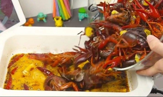 小龍蝦怎麼吃 具體方法分享