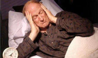 中老年人失眠怎麼辦 解決失眠有哪些方法