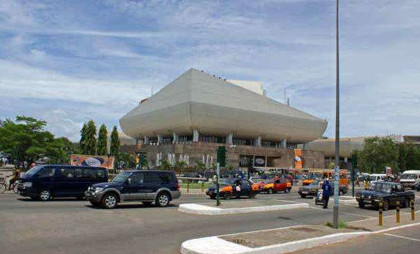 迦納國傢劇院 National Theatre of Ghana