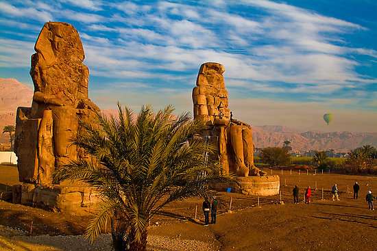 孟農巨像 Colossi of Memnon