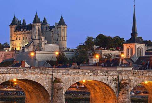 索米爾 Saumur