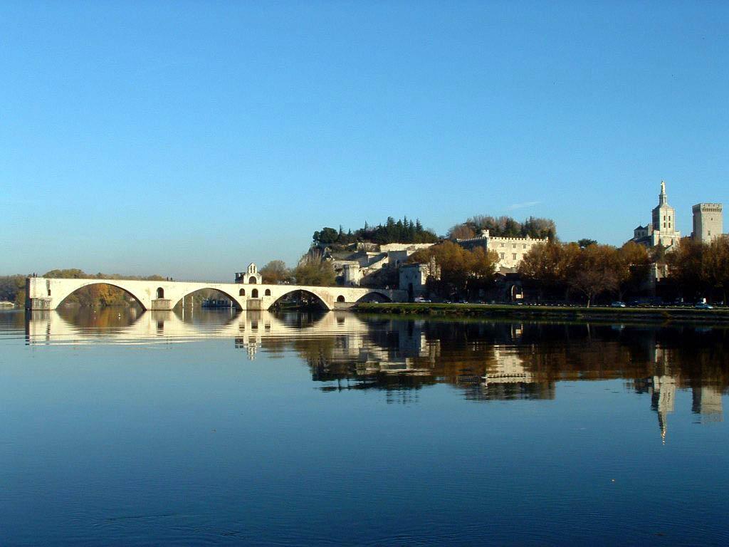 阿維尼翁歷史中心 Historic Centre of Avignon Papal Palace Episcopal Ensemble and Avignon Bridge