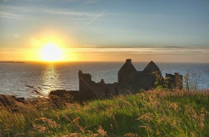 鄧路斯城堡 Dunluce Castle