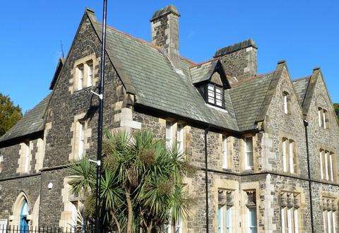 圭內斯博物館與美術館 Gwynedd Museum and Art Gallery