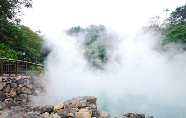 地熱谷 Hot Spring Vally