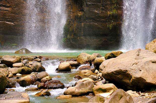 青龍瀑佈 Qinglong Waterfall