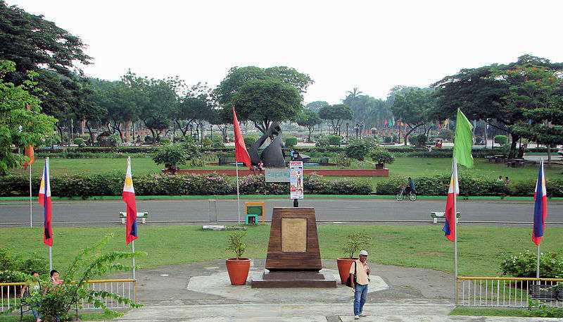 裡薩爾公園 Rizal Park