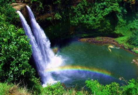 威陸亞瀑佈 Wailua Falls