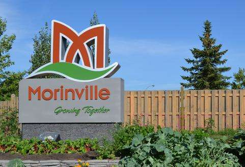 莫林維爾 Morinville