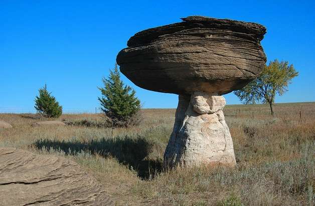 蘑菇巖州立公園 Mushroom Rock State Park