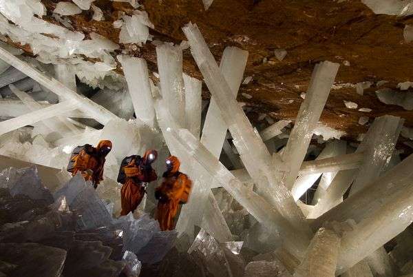 奈卡水晶洞 Cave of the Crystals