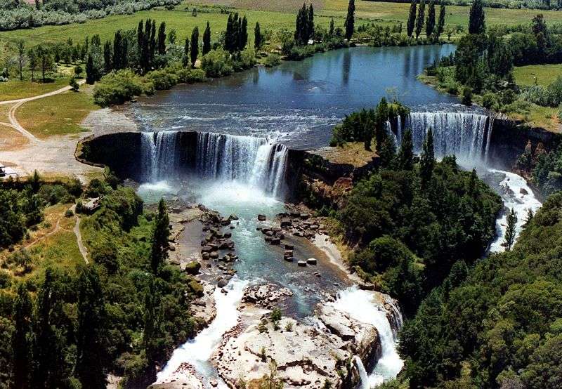 拉加瀑佈 Laja Falls