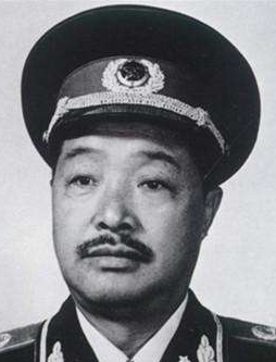 賀龍 中國人民解放軍的創始人和主要領導者之一