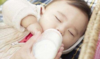 寶寶吃奶睡著怎麼辦
