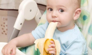 2歲寶寶腹瀉怎麼辦 時刻仔細觀察寶寶病情的發展