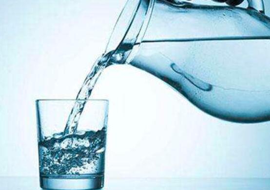 早上喝水的正確方法是什麼