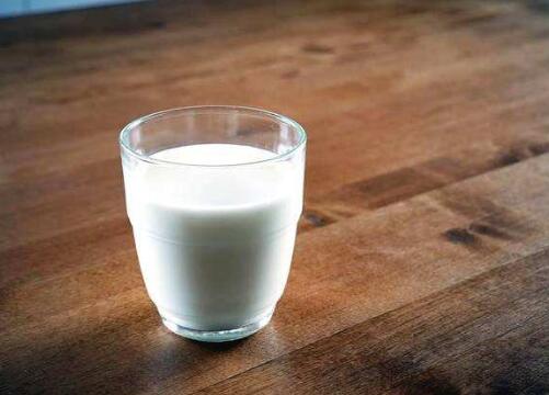 純牛奶對胃好嗎