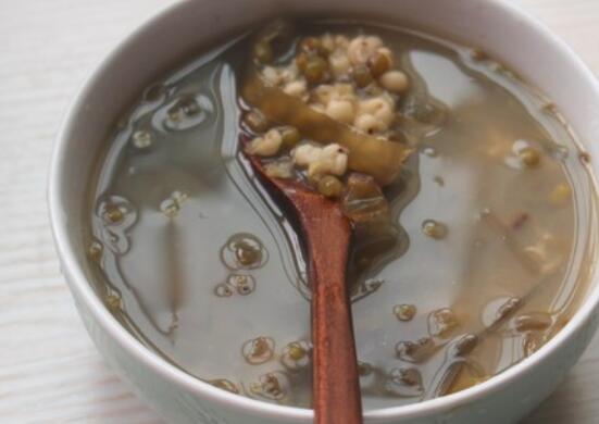 慢性咽喉炎吃什麼藥