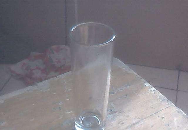 玻璃杯喝水健康嗎