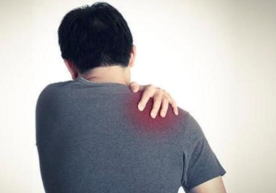 肩膀酸痛怎麼辦