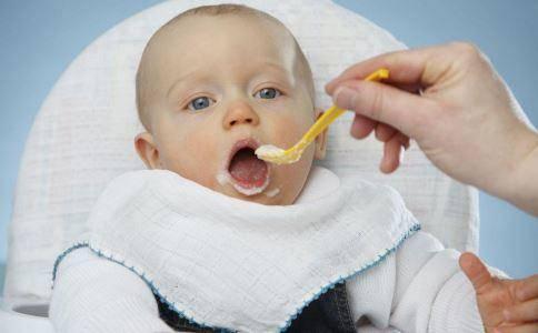 寶寶不吃奶瓶吃什麼