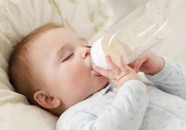寶寶不吃奶粉怎麼斷奶