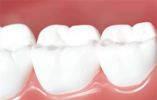 慢性牙周炎會出現哪些癥狀