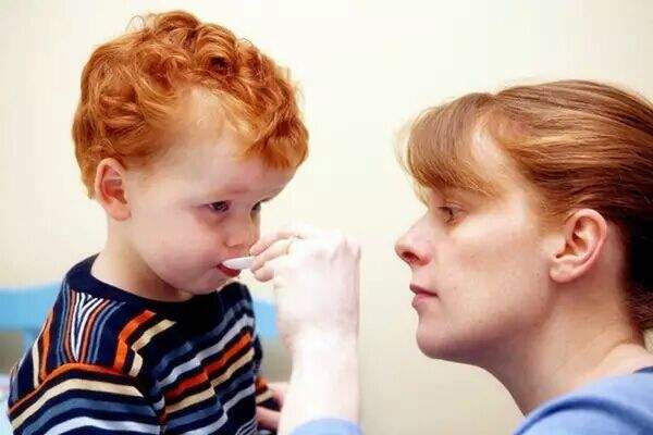 小孩反復發燒處理方法