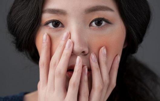 臉上出現紅血絲 該如何調理