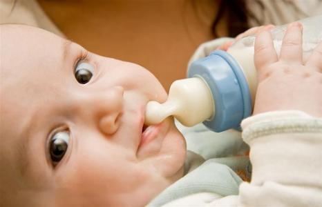 寶寶吃奶粉上火怎麼辦
