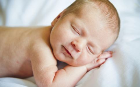 寶寶濕疹和熱疹的區別