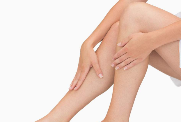 膝蓋疼是哪些原因造成的