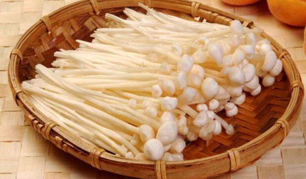 薺菜和金針菇能一起吃嗎