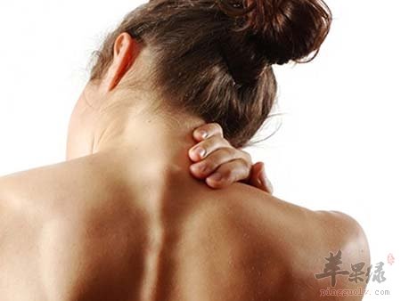 頸椎的日常保健方法 解決頸椎疼問題