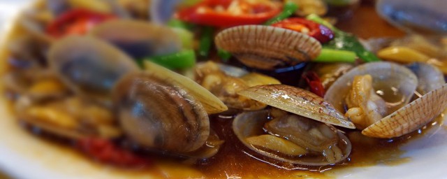 肥蛤的做法 可加上辣椒一起炒