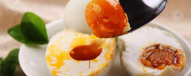 醃鴨蛋的配方 保證鴨蛋出油率超高還不咸