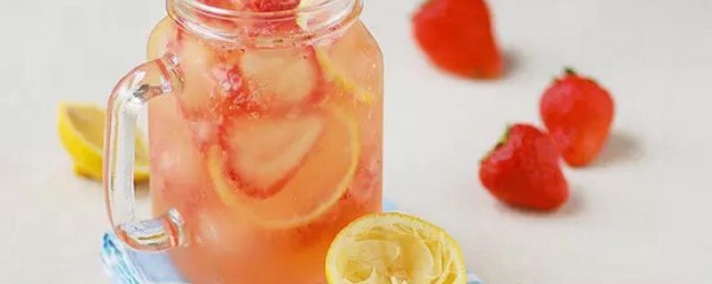 草莓檸檬汁做法大全 這是一款火爆的飲品