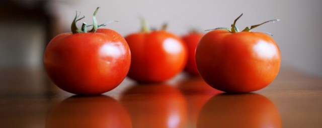 大棚西紅柿膨果技巧 學會這六條