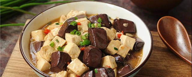 豆腐和豬血的做法 簡單好吃的做法