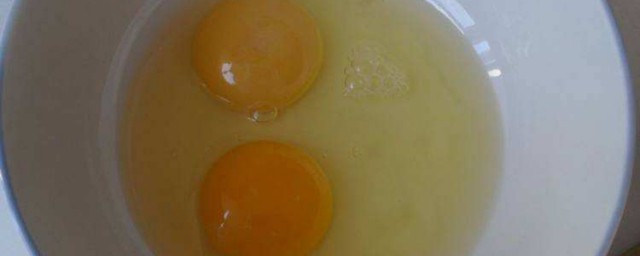 炒一個雞蛋的步驟 怎麼炒雞蛋呢？