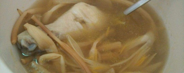 柚子皮黃花菜骨頭湯的做法大全 煮出來的湯格外地下飯
