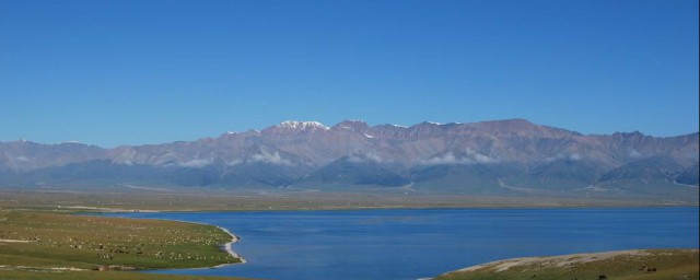 新疆海拔多少 最低點和最高點相差多少米