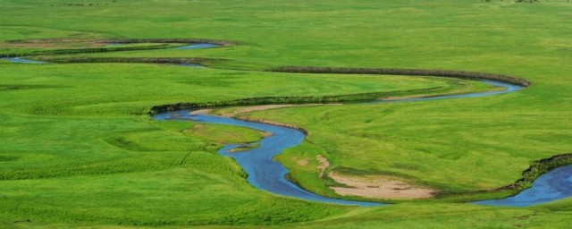 草原有條藍色的河原唱是誰 草原有條藍色的河
