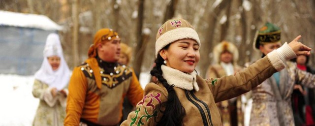 新疆人是什麼血統 關於新疆的簡介
