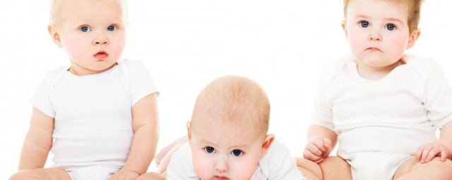 新生兒乳頭有點白色怎麼處理 要緊嗎