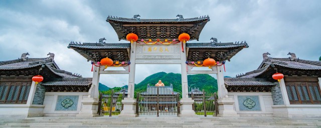 寧波最大的寺廟 值得一去的寺廟！